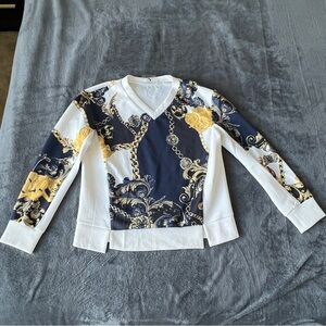 ✨Foray Golf White and Blue Blouse